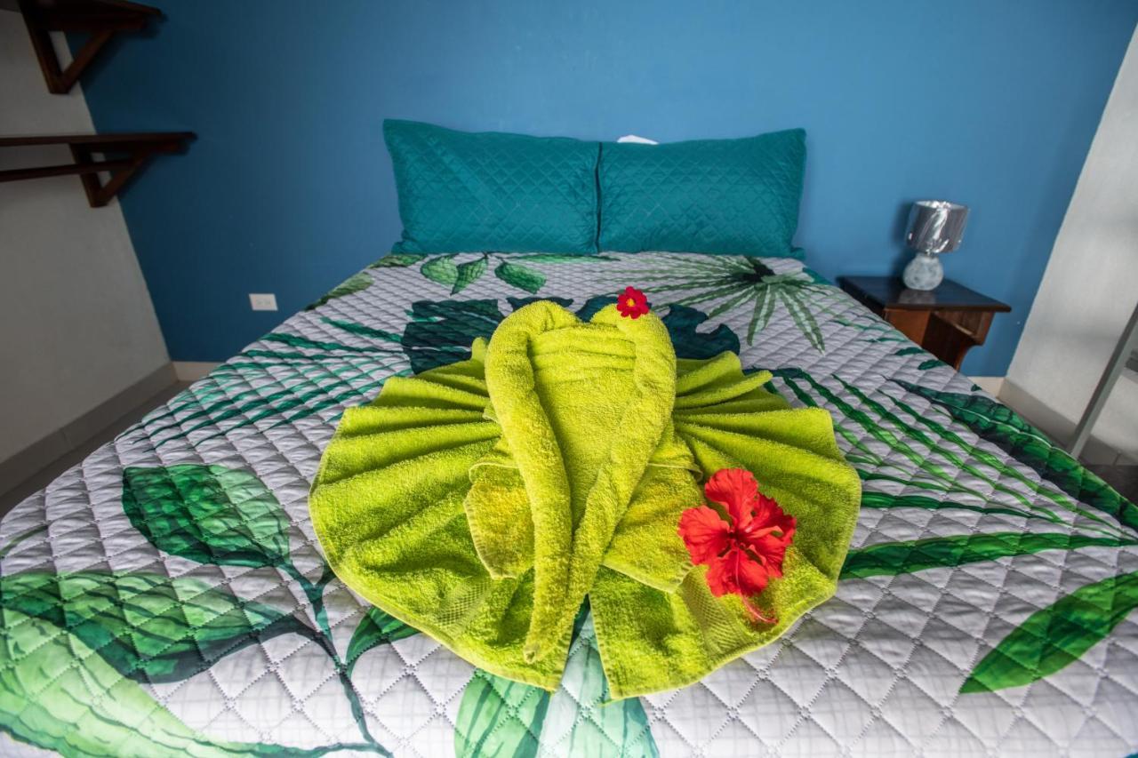 Casa Federico Otel Quepos Dış mekan fotoğraf