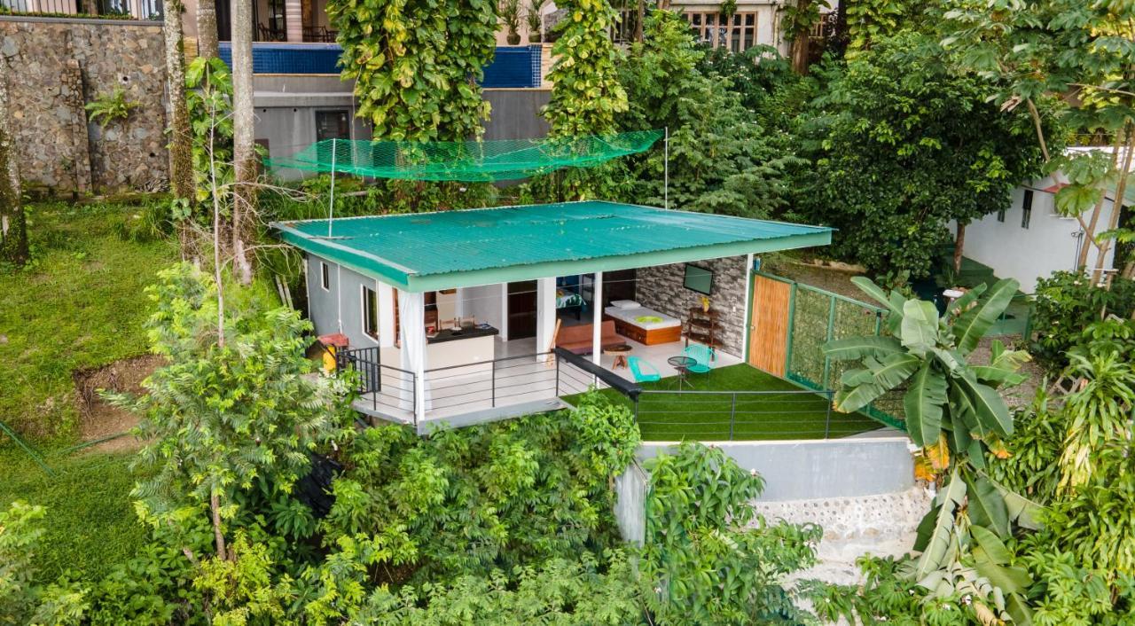 Casa Federico Otel Quepos Dış mekan fotoğraf